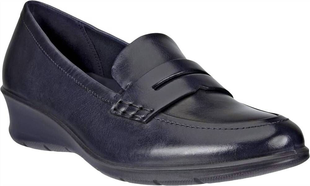NEW ECCO women's felicia penny loafer in navy